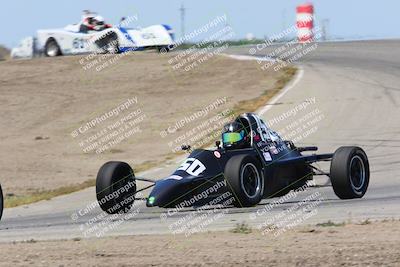 media/Apr-30-2022-CalClub SCCA (Sat) [[98b58ad398]]/Group 3/Race (Grapevine)/